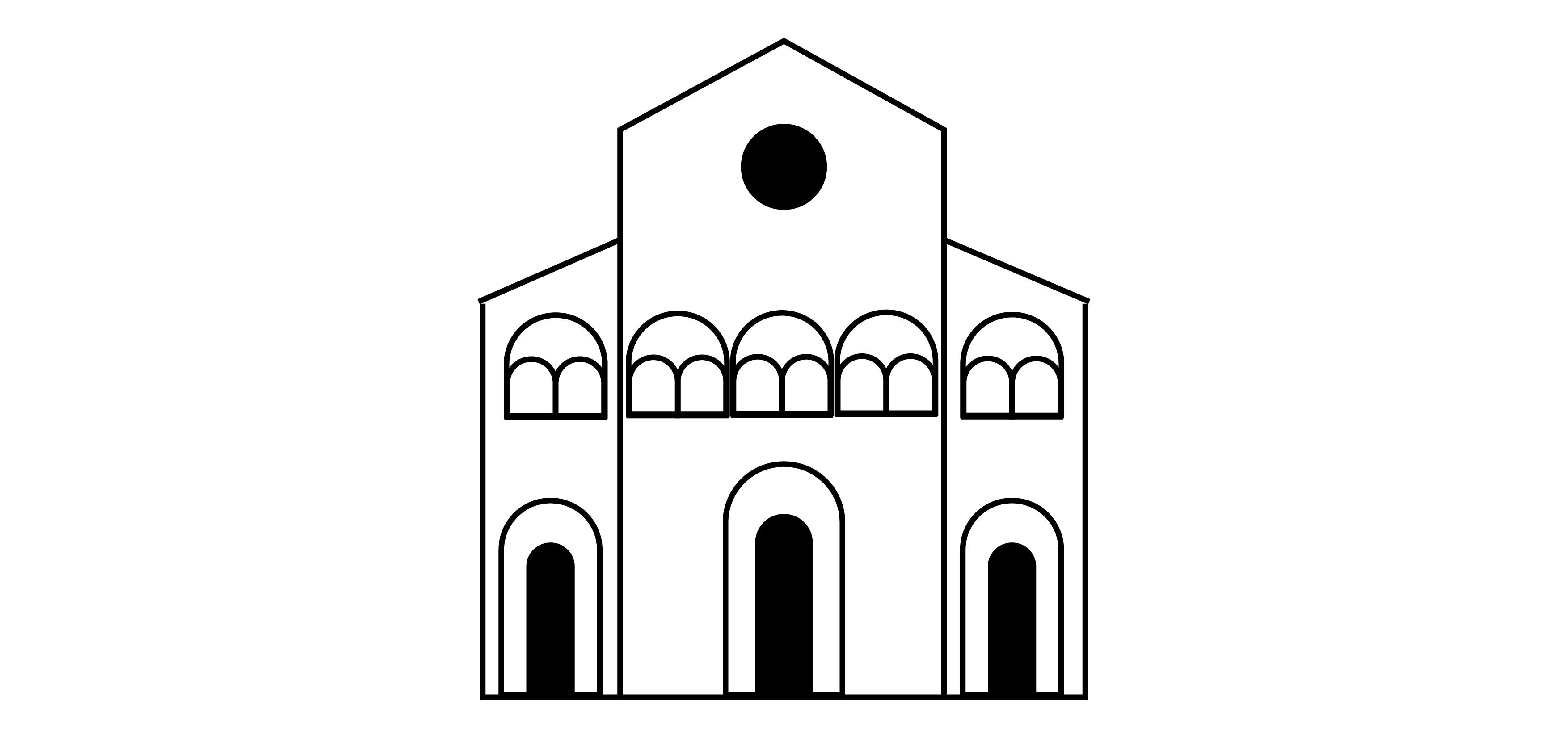 Facciata con oculo e portali strombati