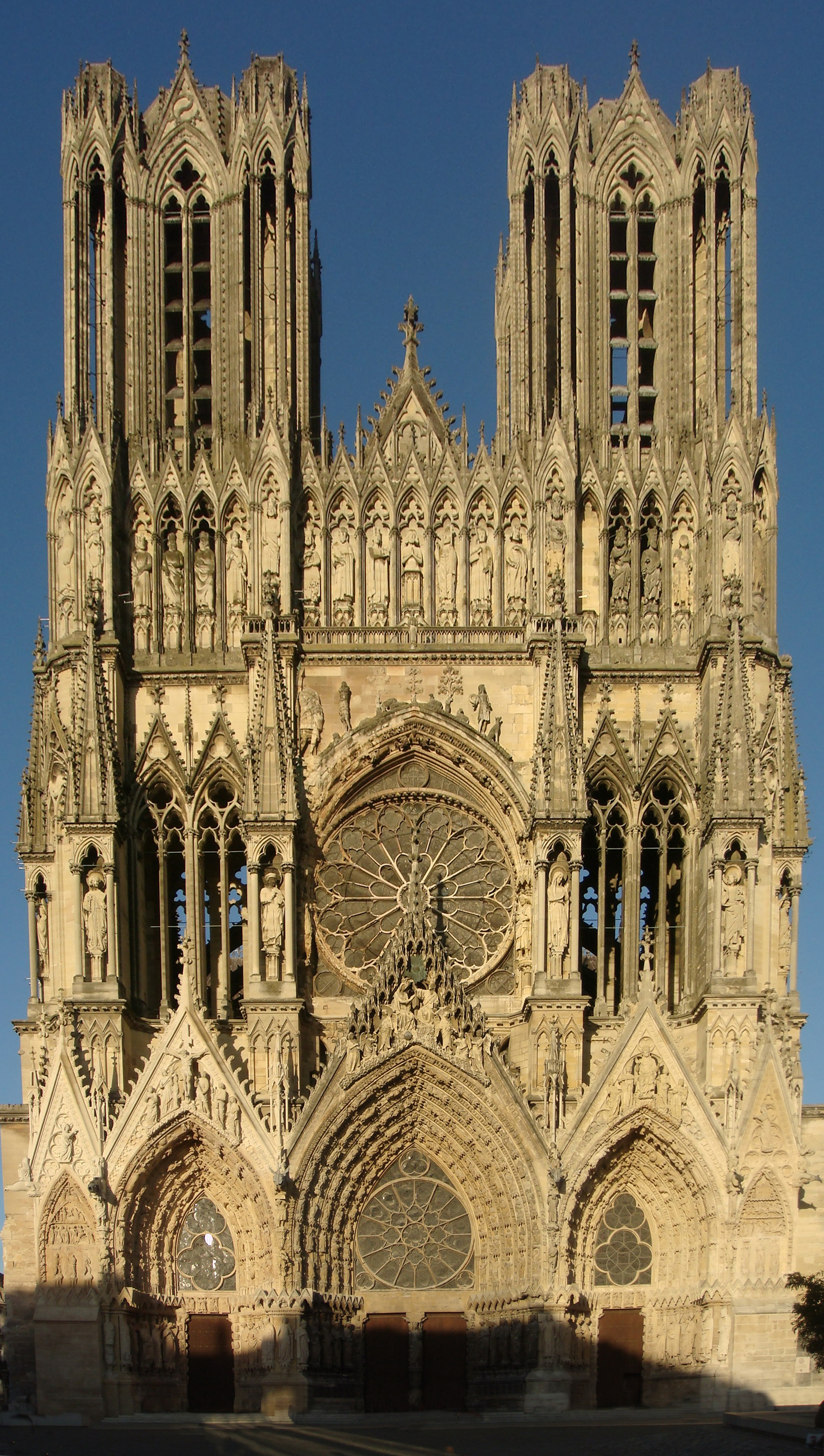 Jean d'Orbais, Cattedrale di Notre Dame de Reims, 1211-1475